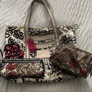 Poppy Graffiti Coach Bag w/Matching Wallet & Makeup Bag